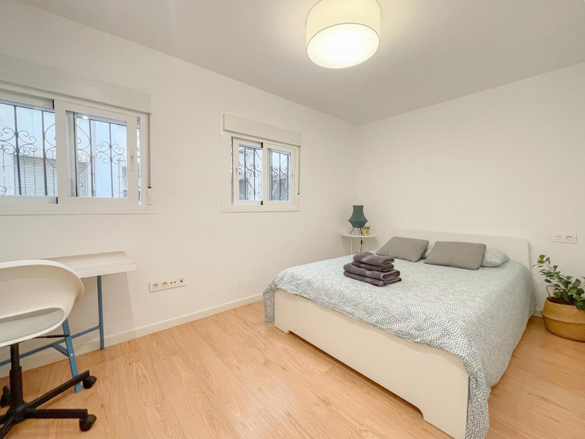 Moderno Apartamento Plz De La Merced Málaga Extérieur photo