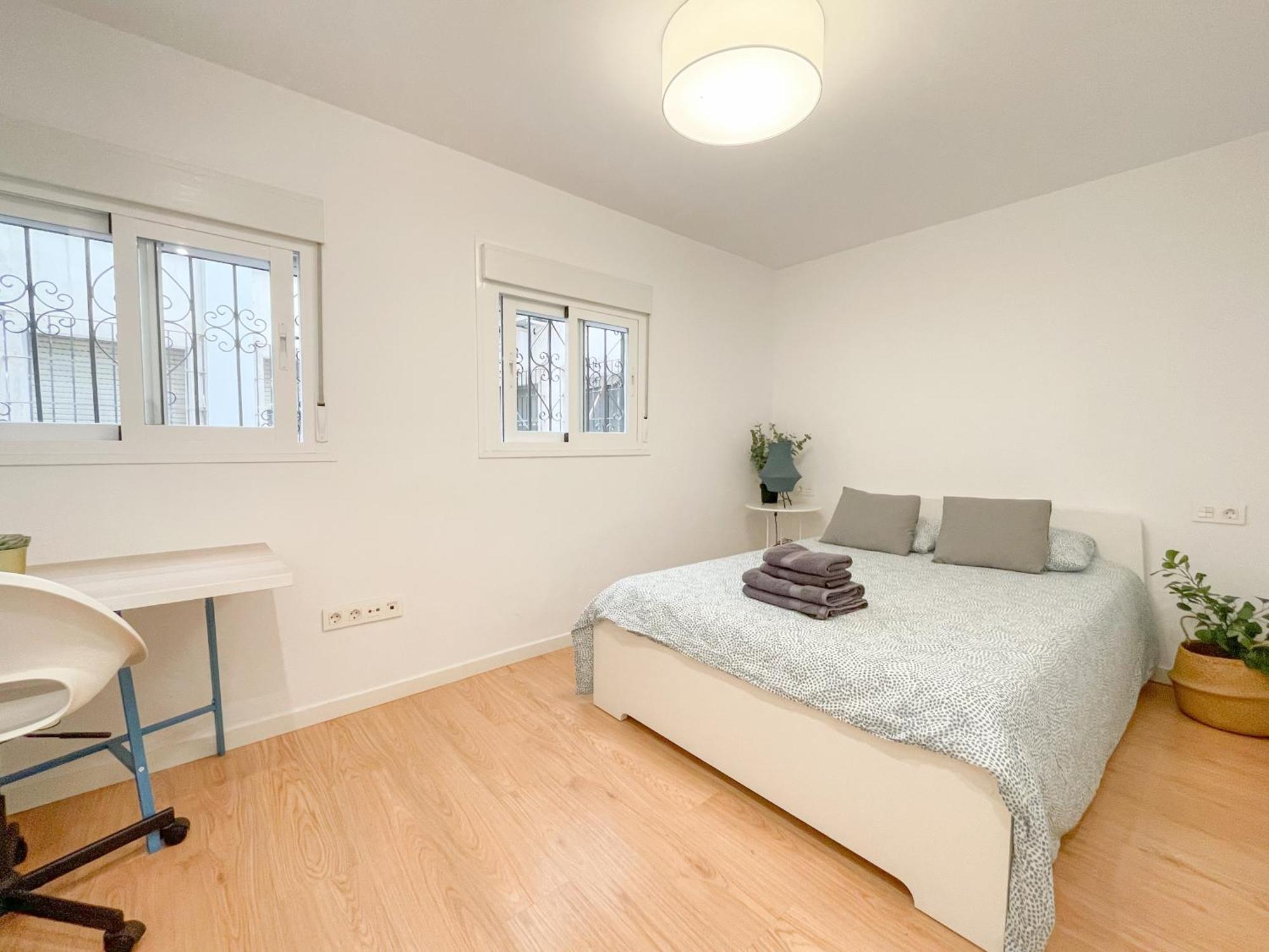 Moderno Apartamento Plz De La Merced Málaga Extérieur photo